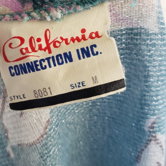 Vintage 70s/80s sheer Sparkly green floral v-neck blouse shirt - Picture 4 of 8